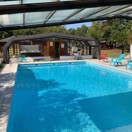 Bed and Breakfast Domaine De Labelo Commensacq Esterno foto