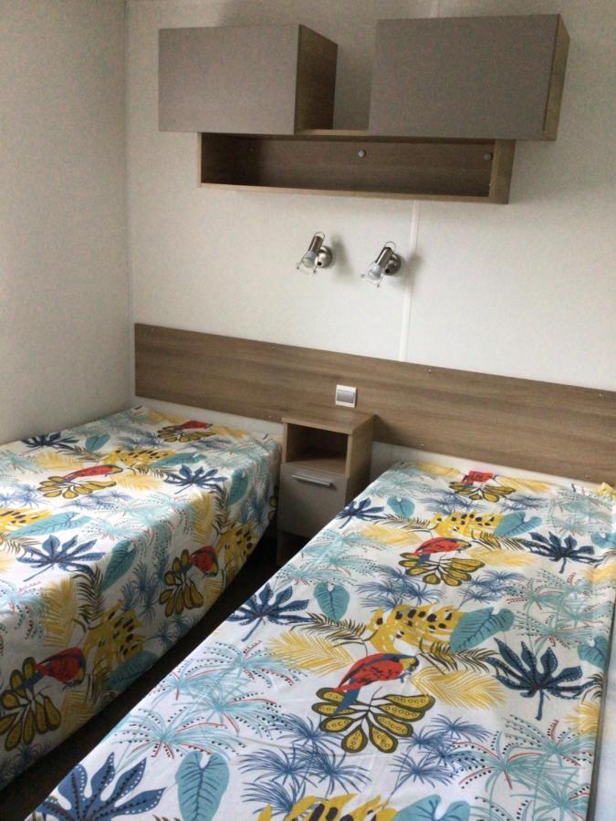 Bed and Breakfast Domaine De Labelo Commensacq Esterno foto