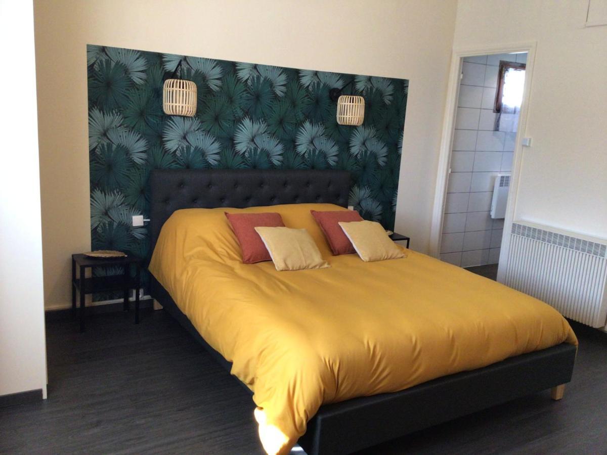 Bed and Breakfast Domaine De Labelo Commensacq Esterno foto