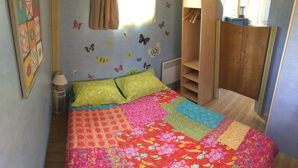 Bed and Breakfast Domaine De Labelo Commensacq Esterno foto